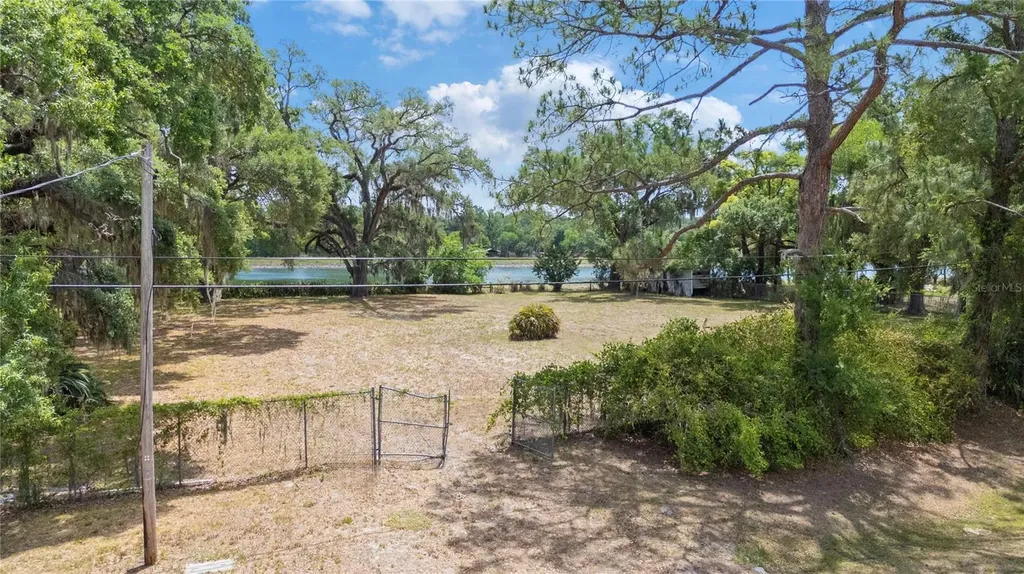 5013 Garden Lane Tampa FL 33610
