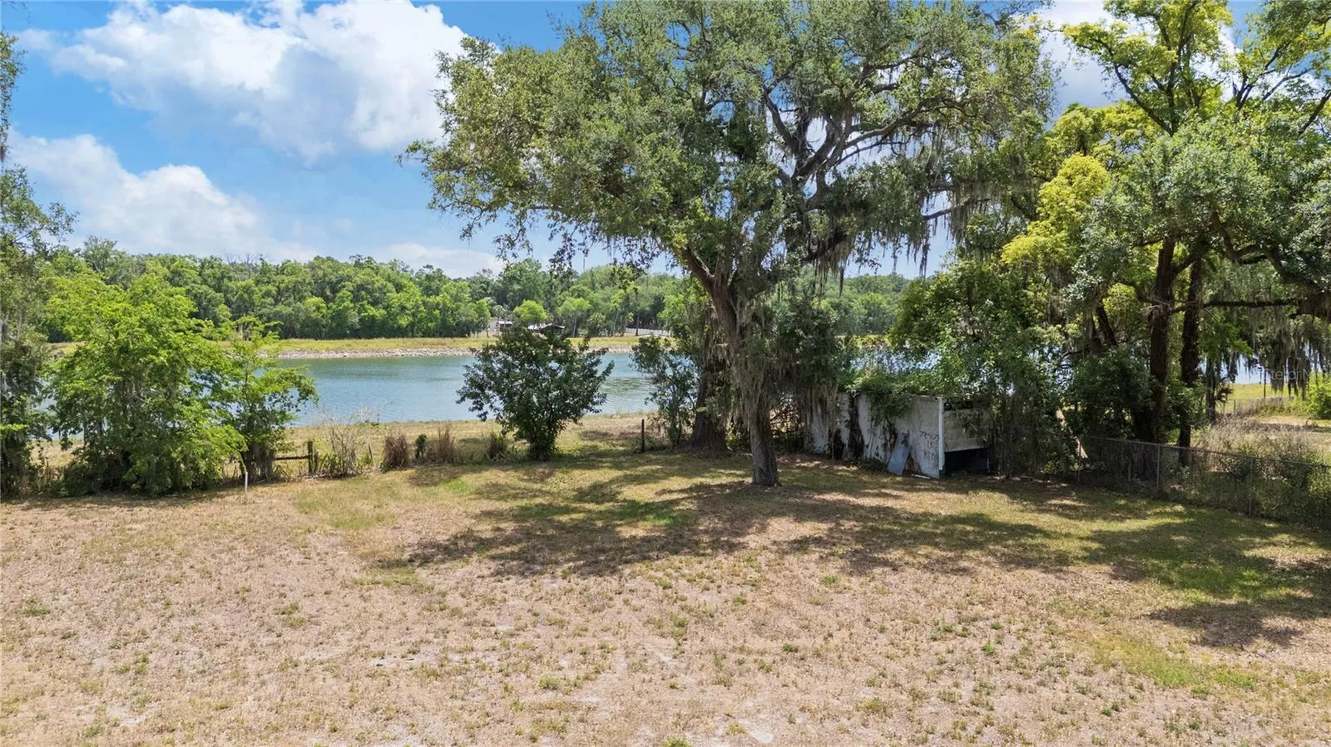 5013 Garden Lane Tampa FL 33610