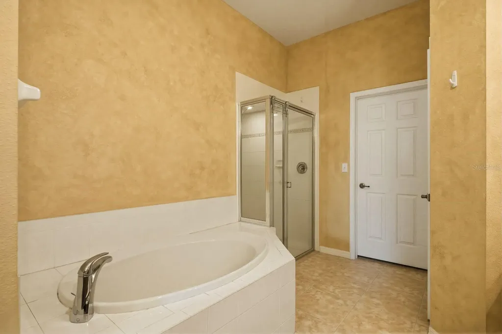 1405 Ridge Terrace Tarpon Springs FL 34689