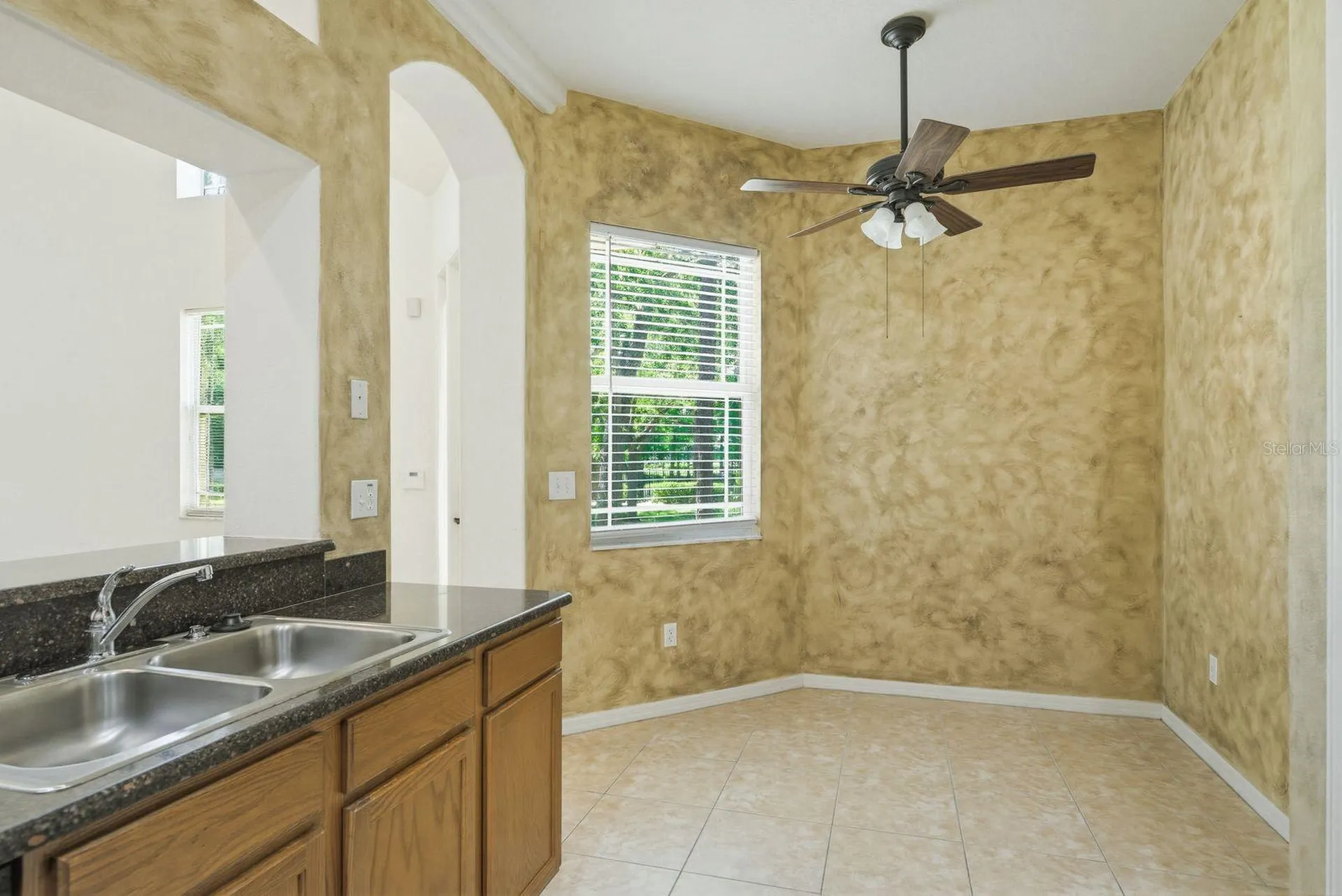 1405 Ridge Terrace Tarpon Springs FL 34689