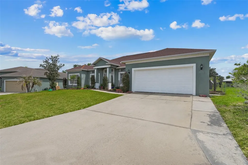 2735 Berkford Circle Lakeland FL 33810