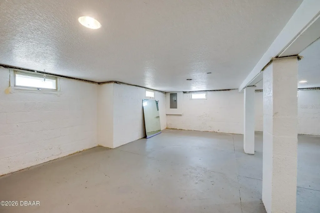 243 N Peninsula Drive Daytona Beach FL 32118