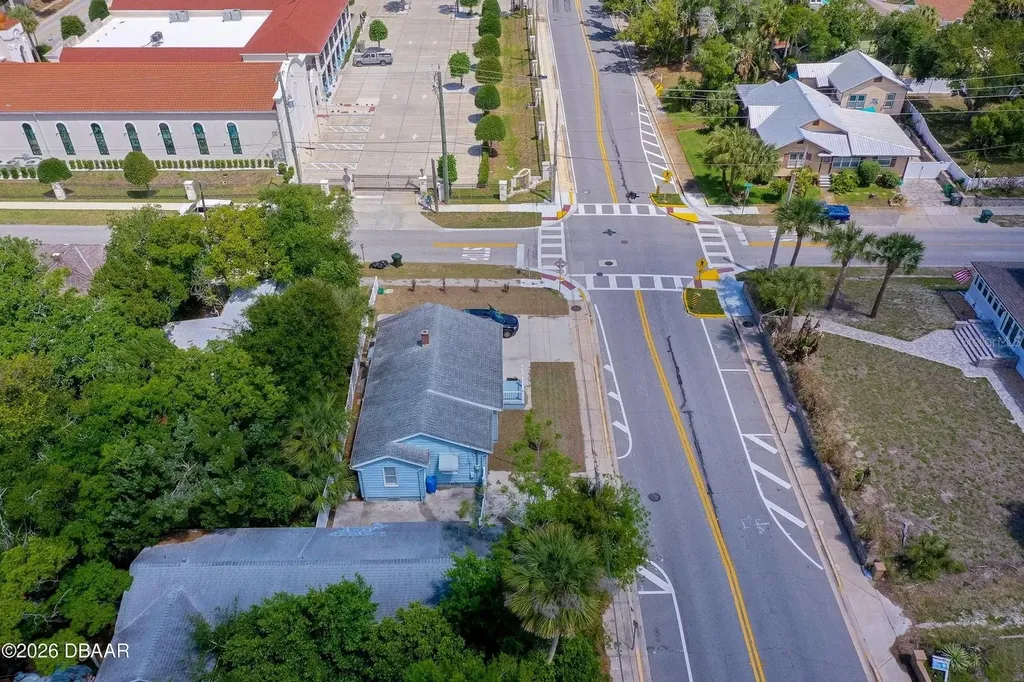 243 N Peninsula Drive Daytona Beach FL 32118