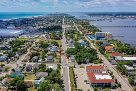 243 N Peninsula Drive Daytona Beach FL 32118