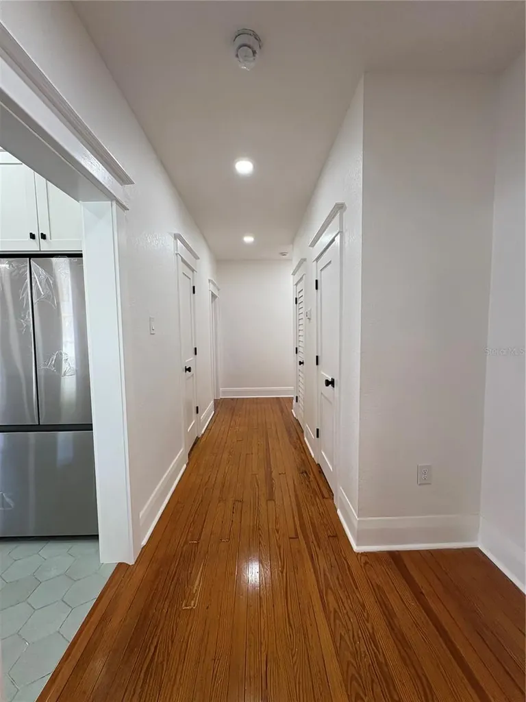 3610 W San Juan Street Tampa FL 33629
