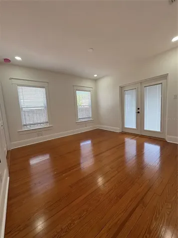 3610 W San Juan Street Tampa FL 33629