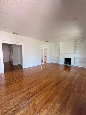 3610 W San Juan Street Tampa FL 33629