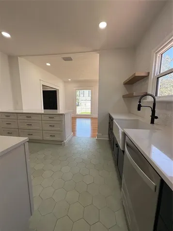 3610 W San Juan Street Tampa FL 33629