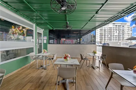 5916 Avenida Isla Verde Carolina PR 00979