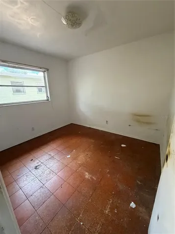 9805 N 54th Street Temple Terrace FL 33617