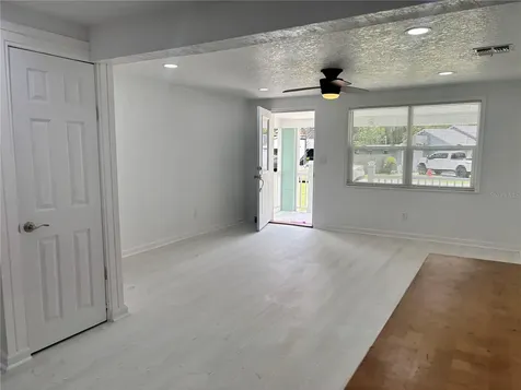 124 Coronado Road Debary FL 32713