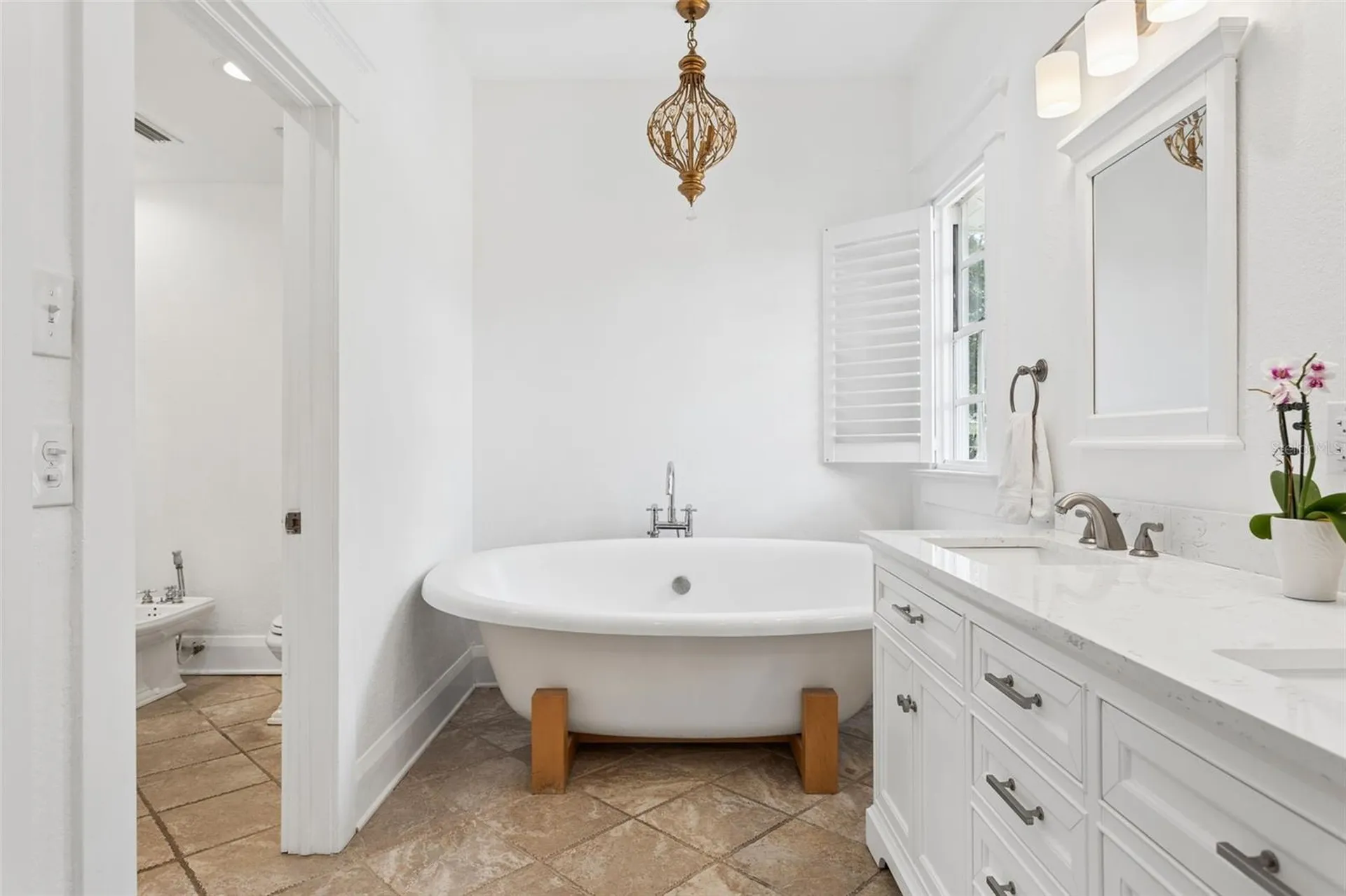 2803 W Morrison Avenue Tampa FL 33629