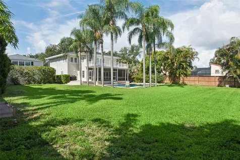 2803 W Morrison Avenue Tampa FL 33629