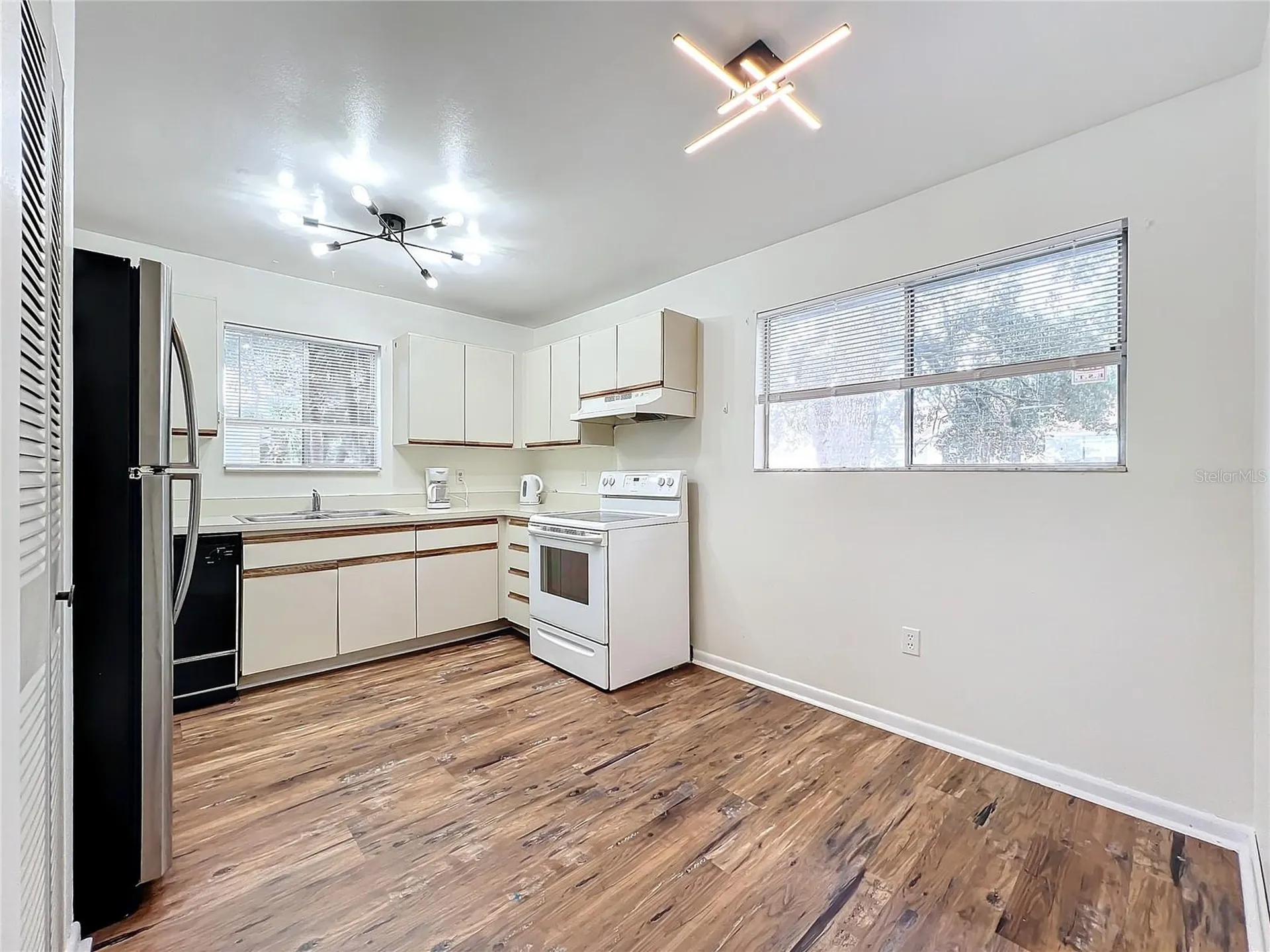 4166 Plantation Cove Drive Orlando FL 32810