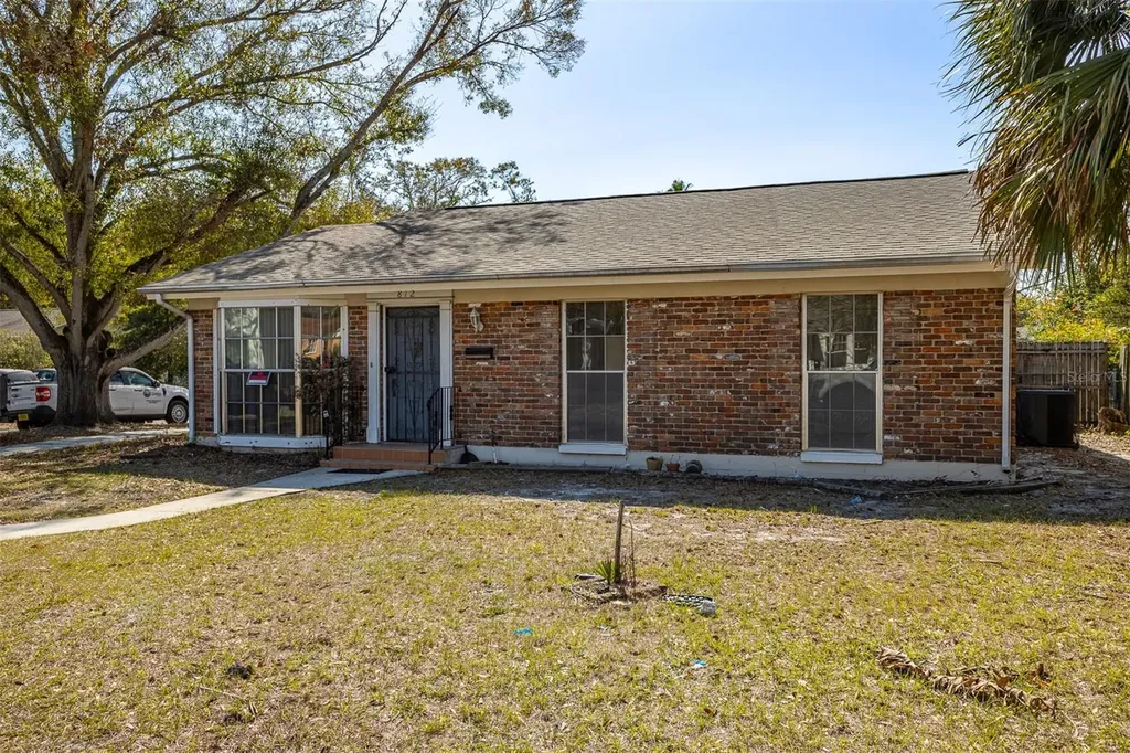 812 W Warren Avenue Tampa FL 33602