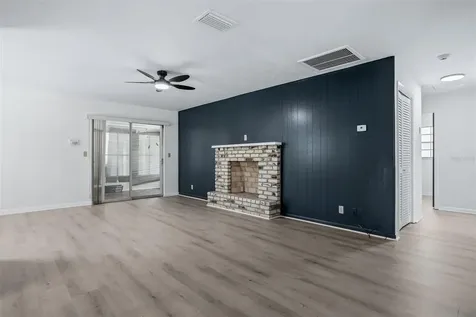 812 W Warren Avenue Tampa FL 33602