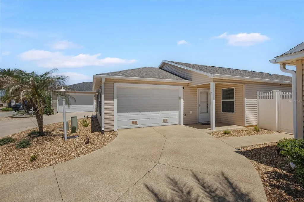 871 Amber Court The Villages FL 32163
