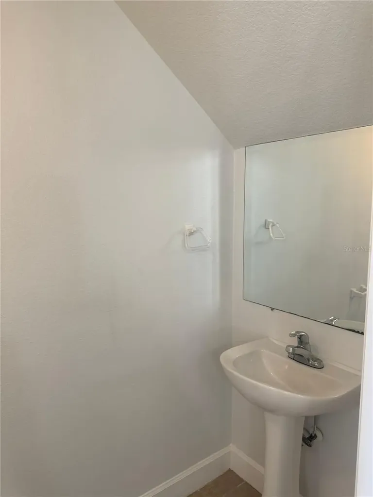 2053 Green Oak Court Kissimmee FL 34744
