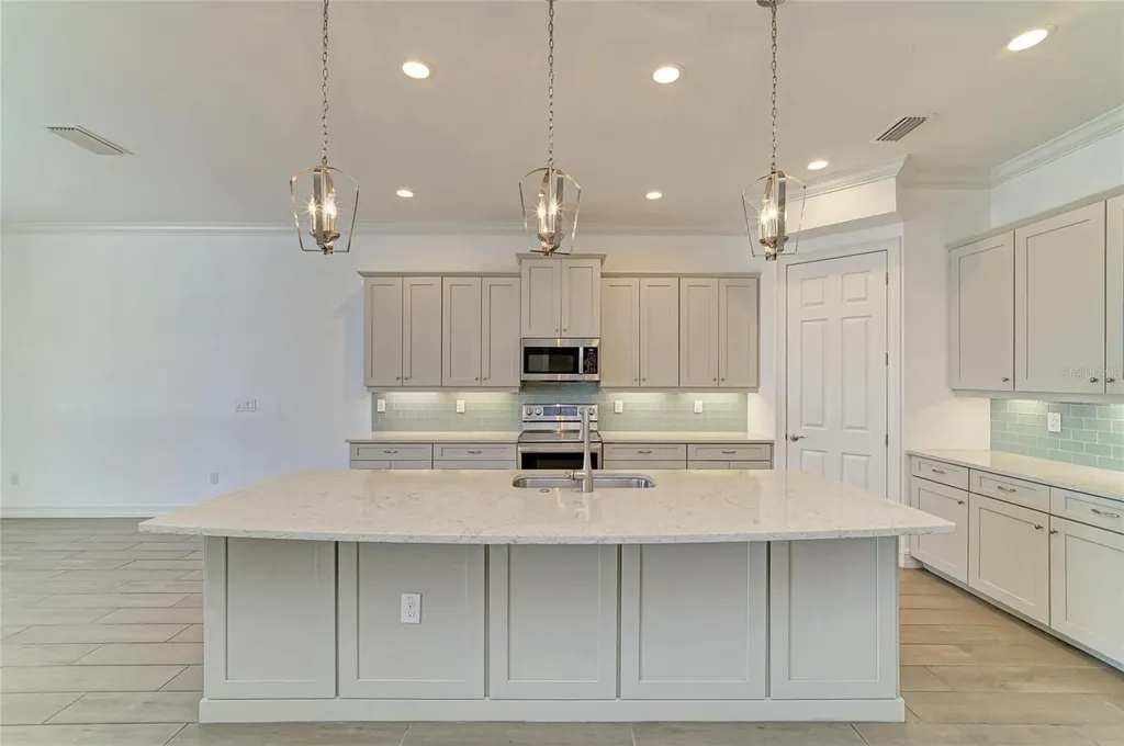 259 Toscavilla Boulevard Nokomis FL 34275