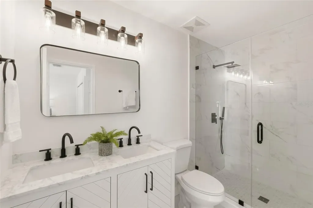 17002 Paula Lane Lutz FL 33558