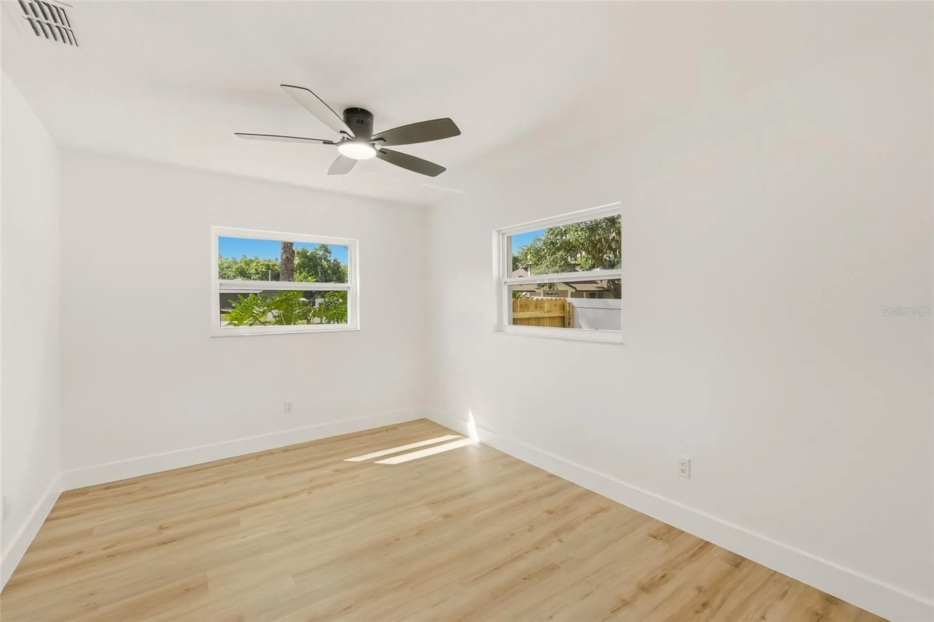 17002 Paula Lane Lutz FL 33558