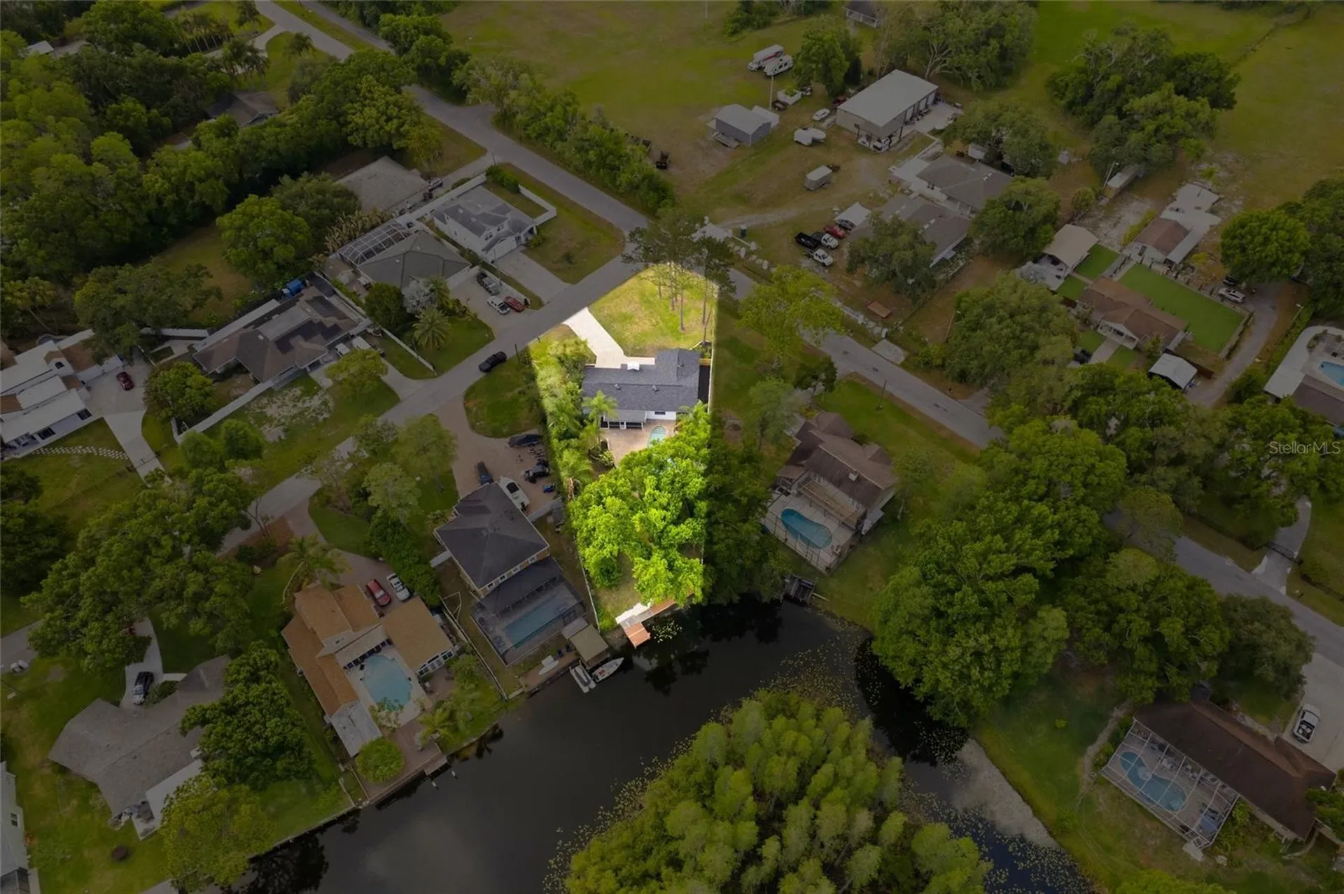 17002 Paula Lane Lutz FL 33558