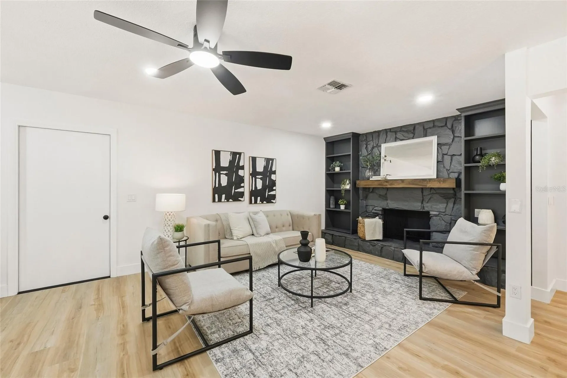 17002 Paula Lane Lutz FL 33558