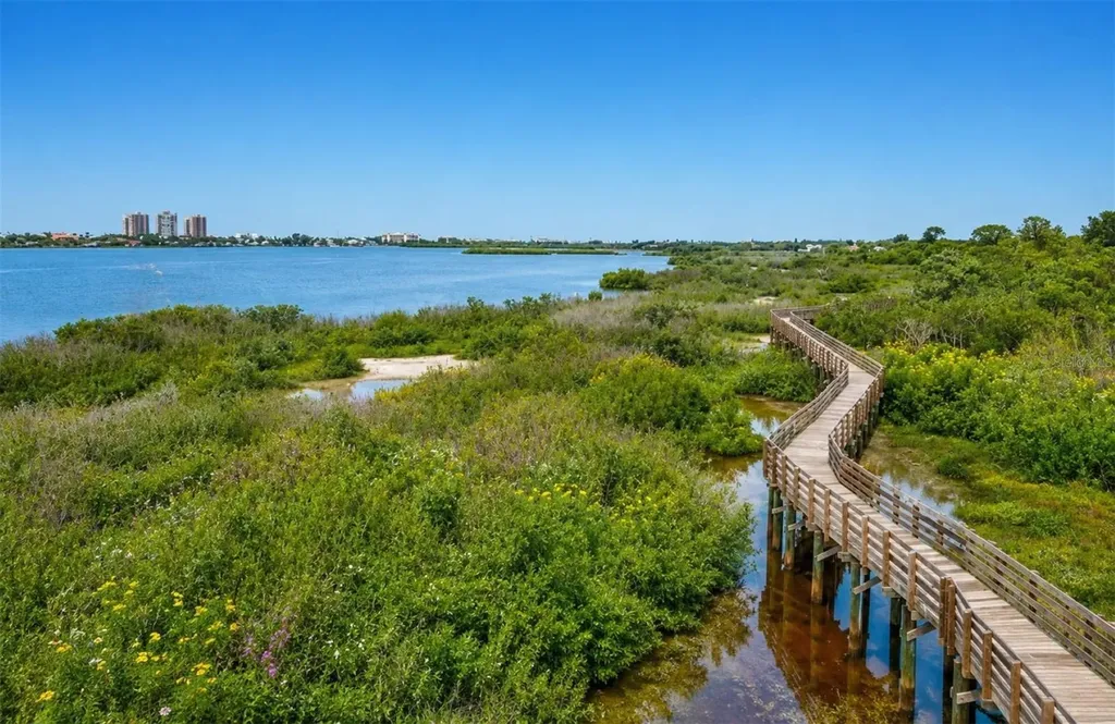 7587 132nd Way Seminole FL 33776