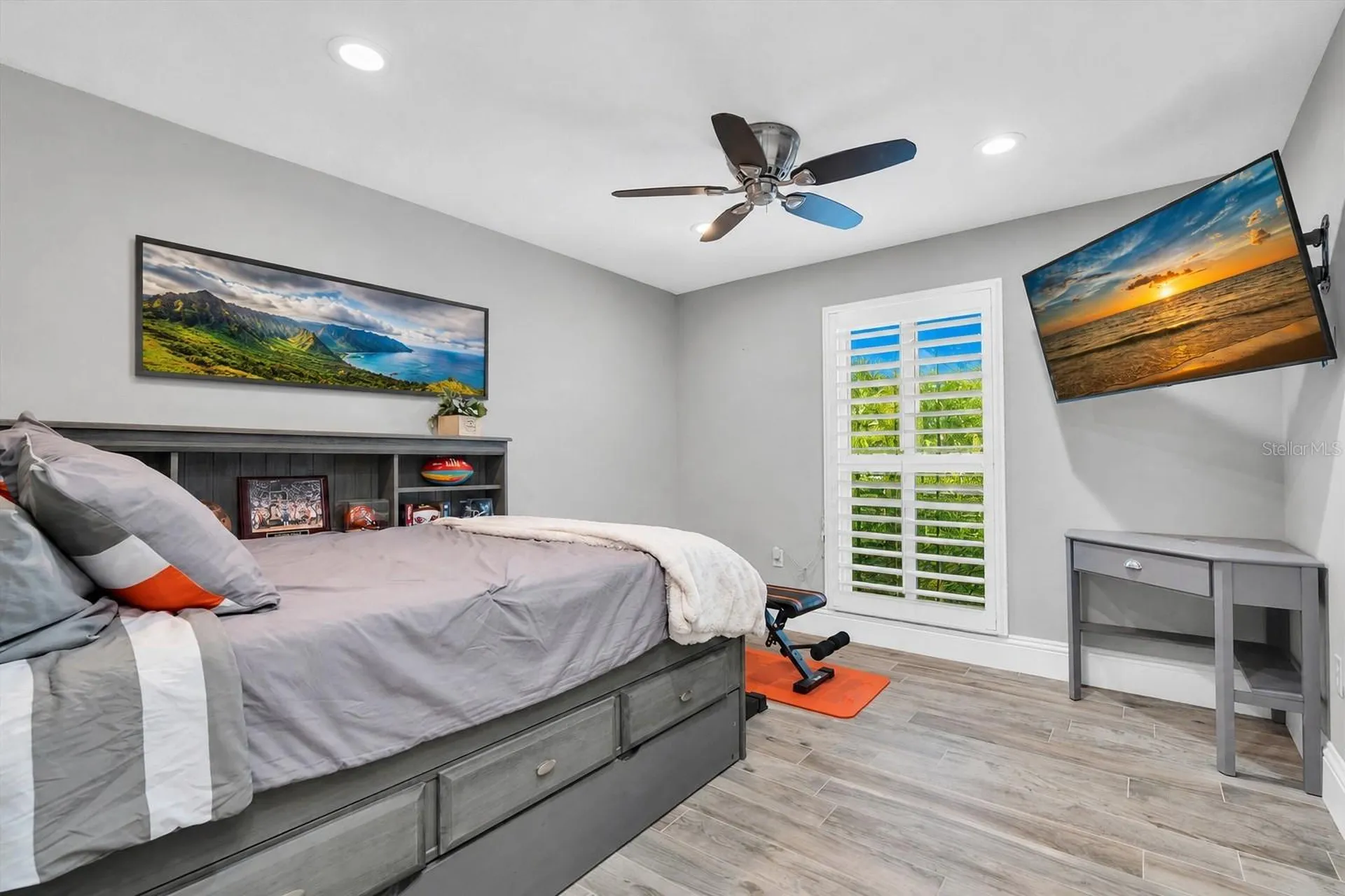 7587 132nd Way Seminole FL 33776