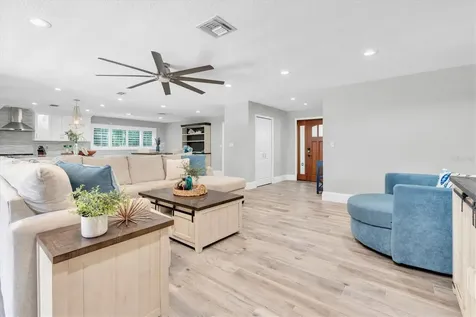 7587 132nd Way Seminole FL 33776