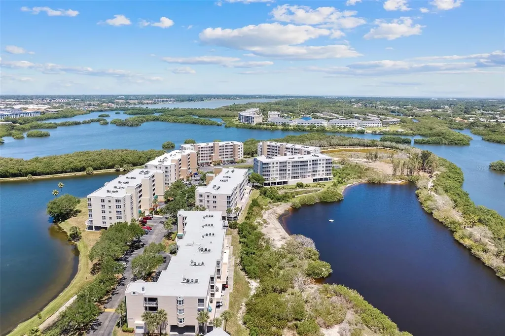 6551 Shoreline Drive St Petersburg FL 33708