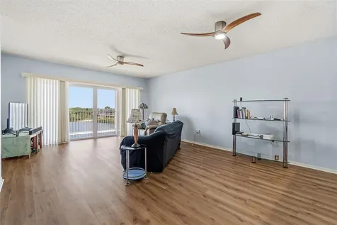 6551 Shoreline Drive St Petersburg FL 33708