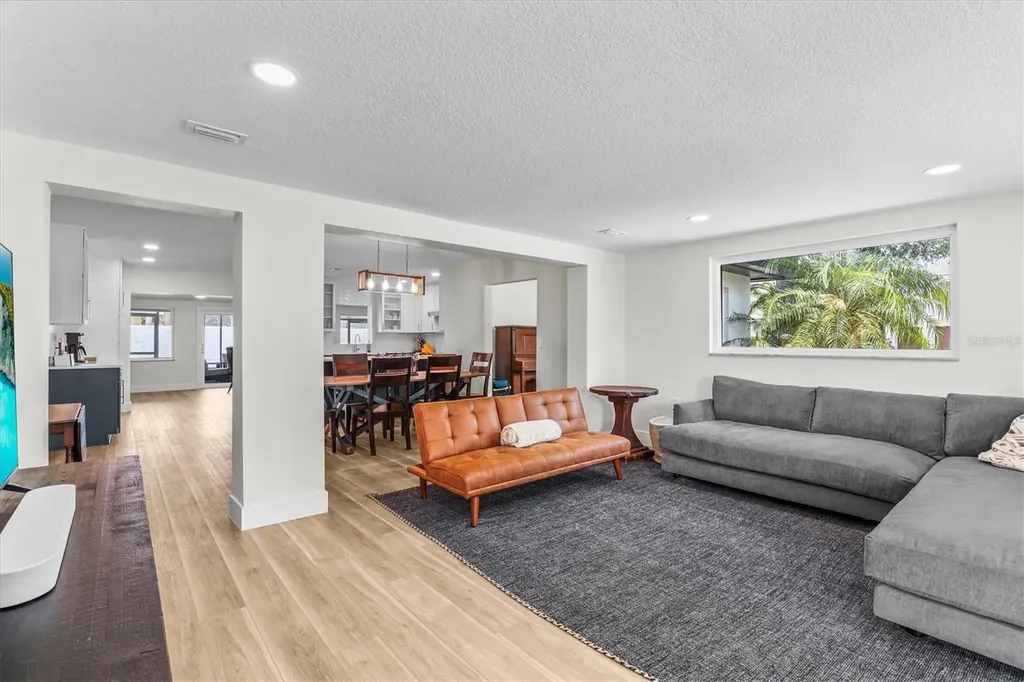 628 Ontario Avenue Tampa FL 33606