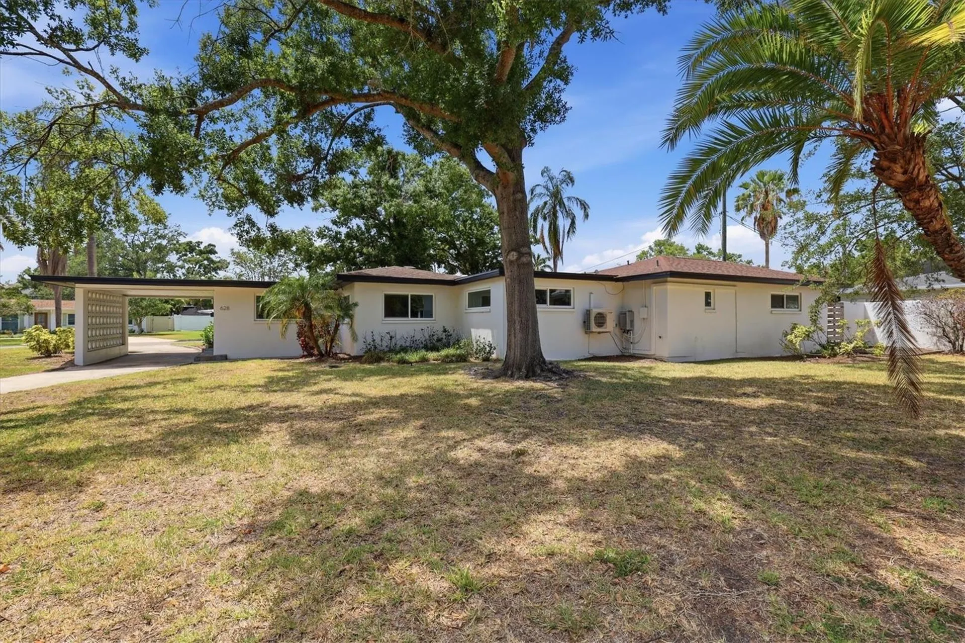 628 Ontario Avenue Tampa FL 33606