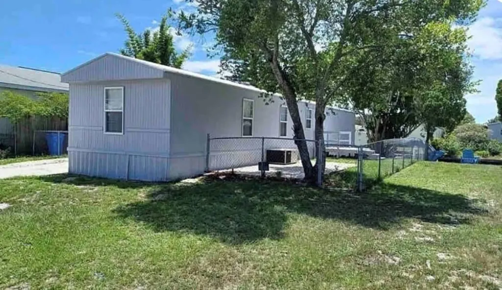 5830 Portsmouth Drive Tampa FL 33615