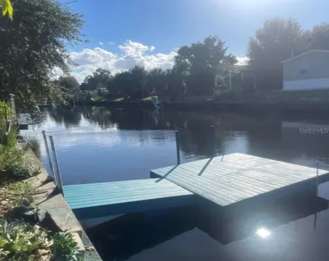 5830 Portsmouth Drive Tampa FL 33615