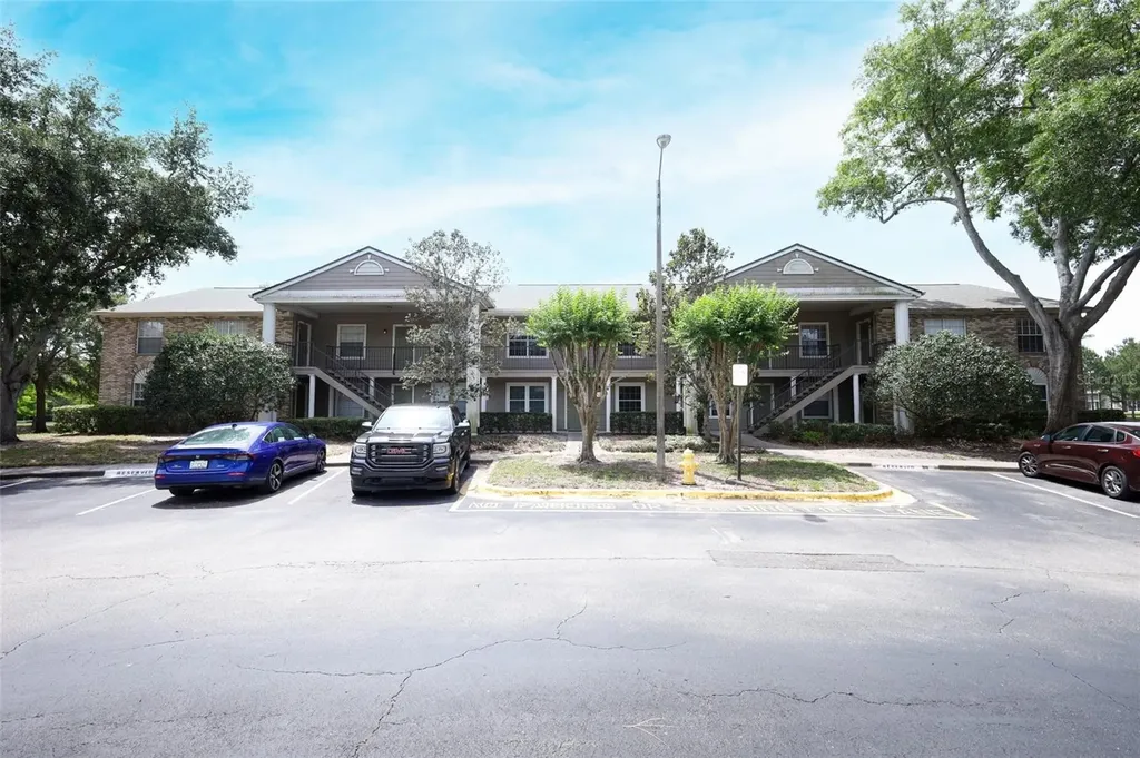 120 Reserve Circle Oviedo FL 32765