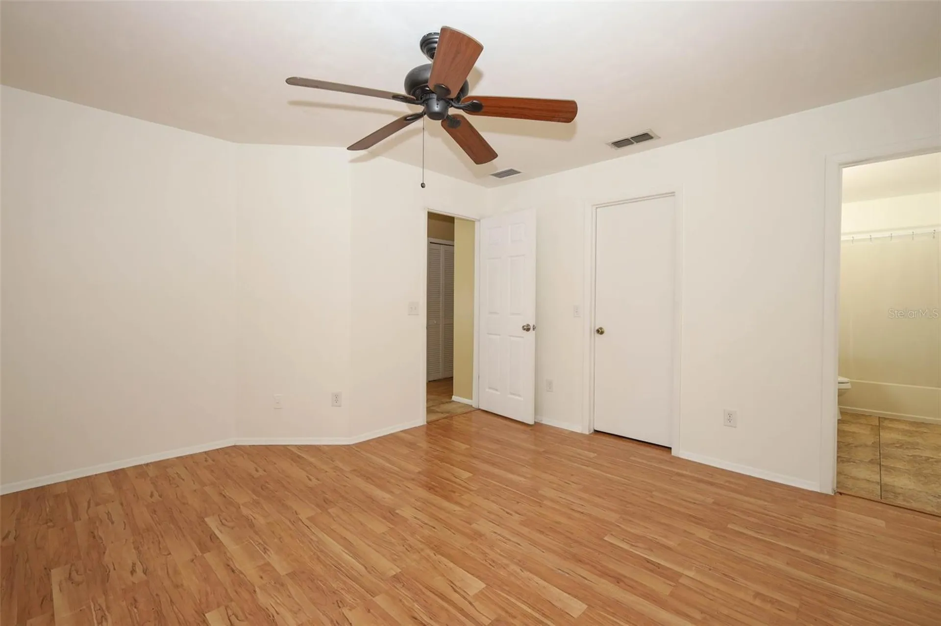 120 Reserve Circle Oviedo FL 32765