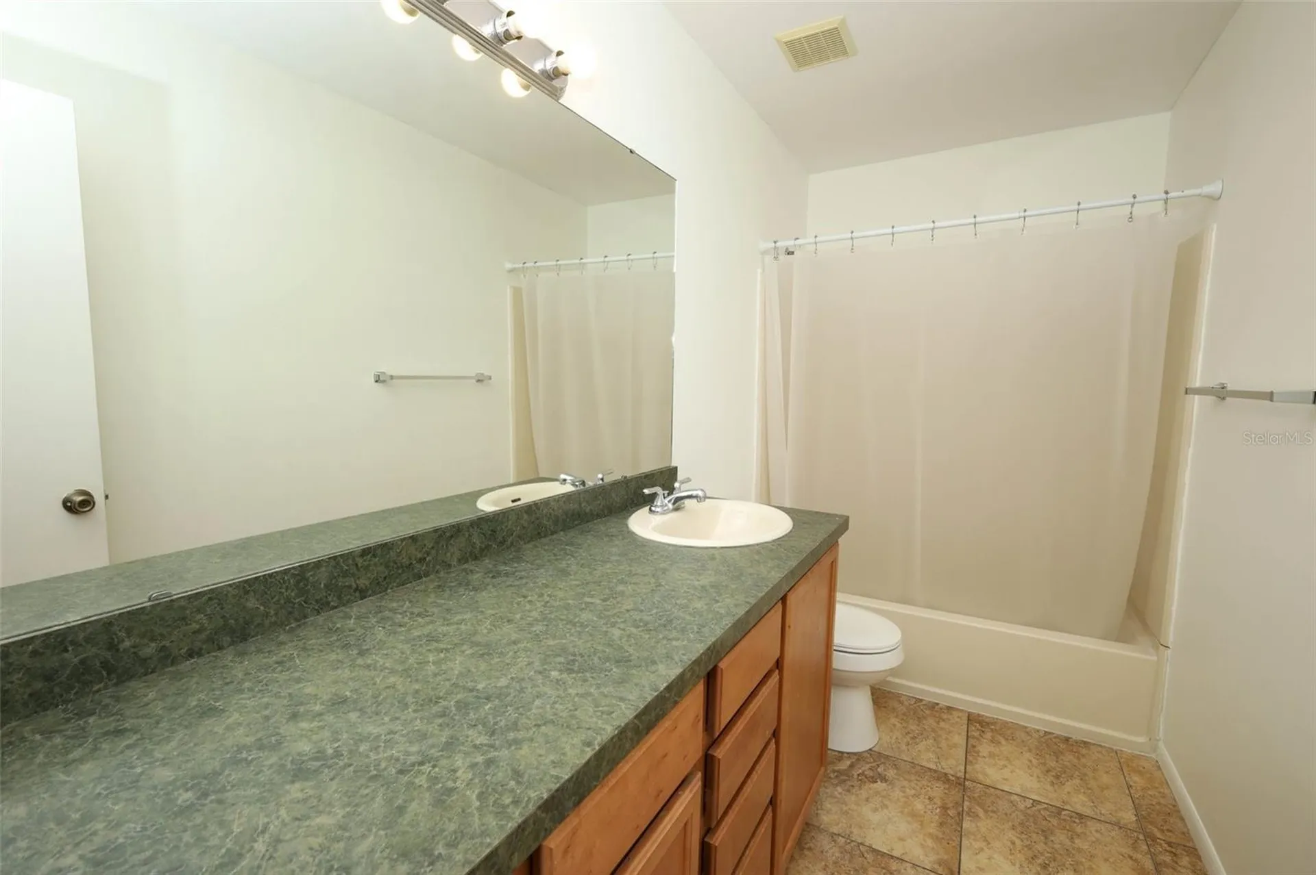 120 Reserve Circle Oviedo FL 32765