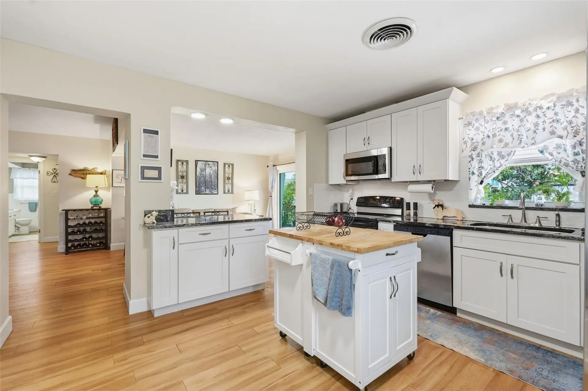 179 E Canal Drive Palm Harbor FL 34684