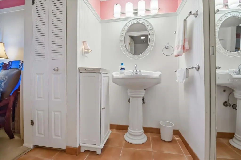 2901 26th Street W Bradenton FL 34205
