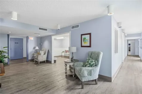 2901 26th St W Bradenton FL 34205