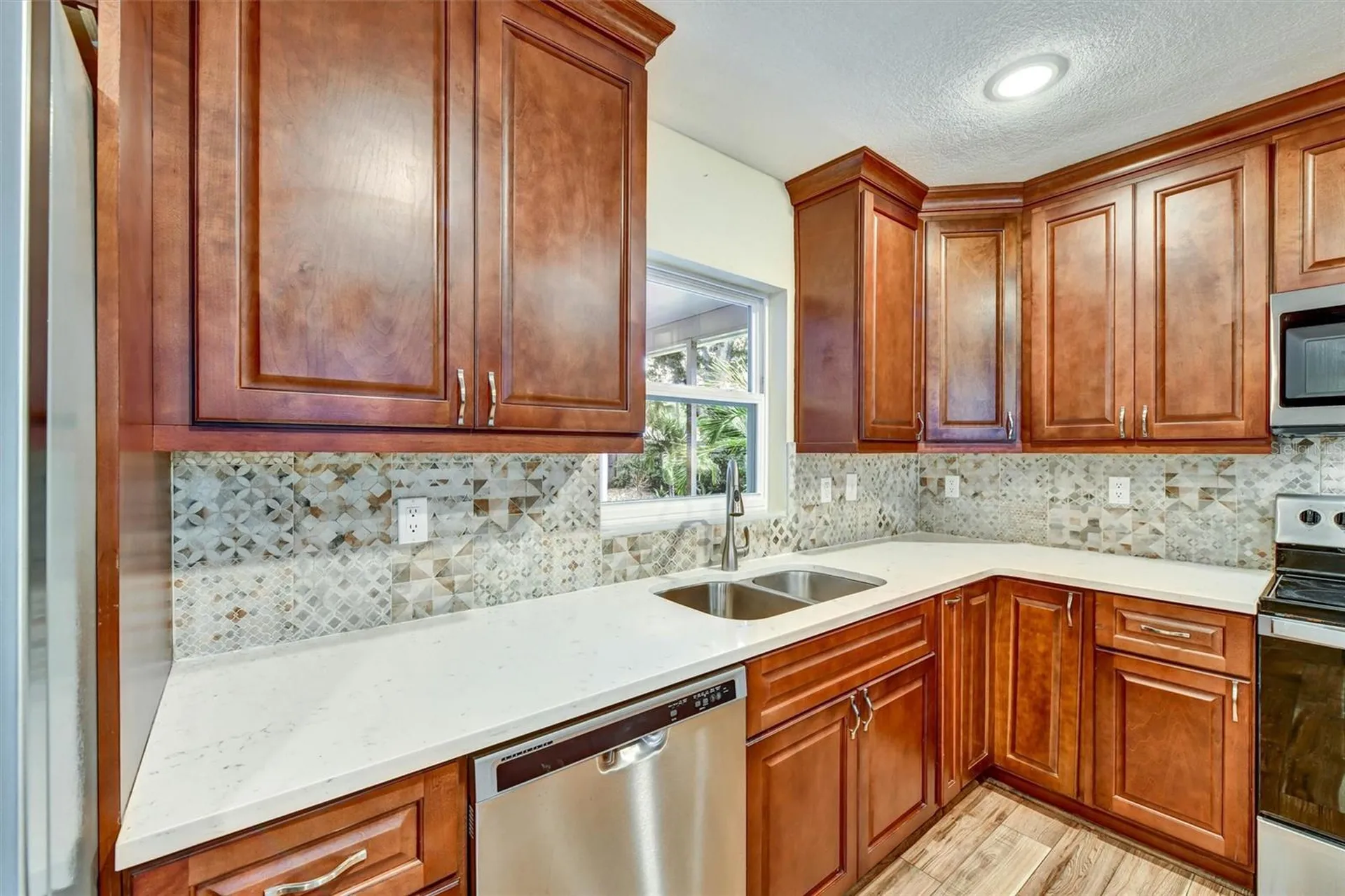 750 Wood Street Dunedin FL 34698