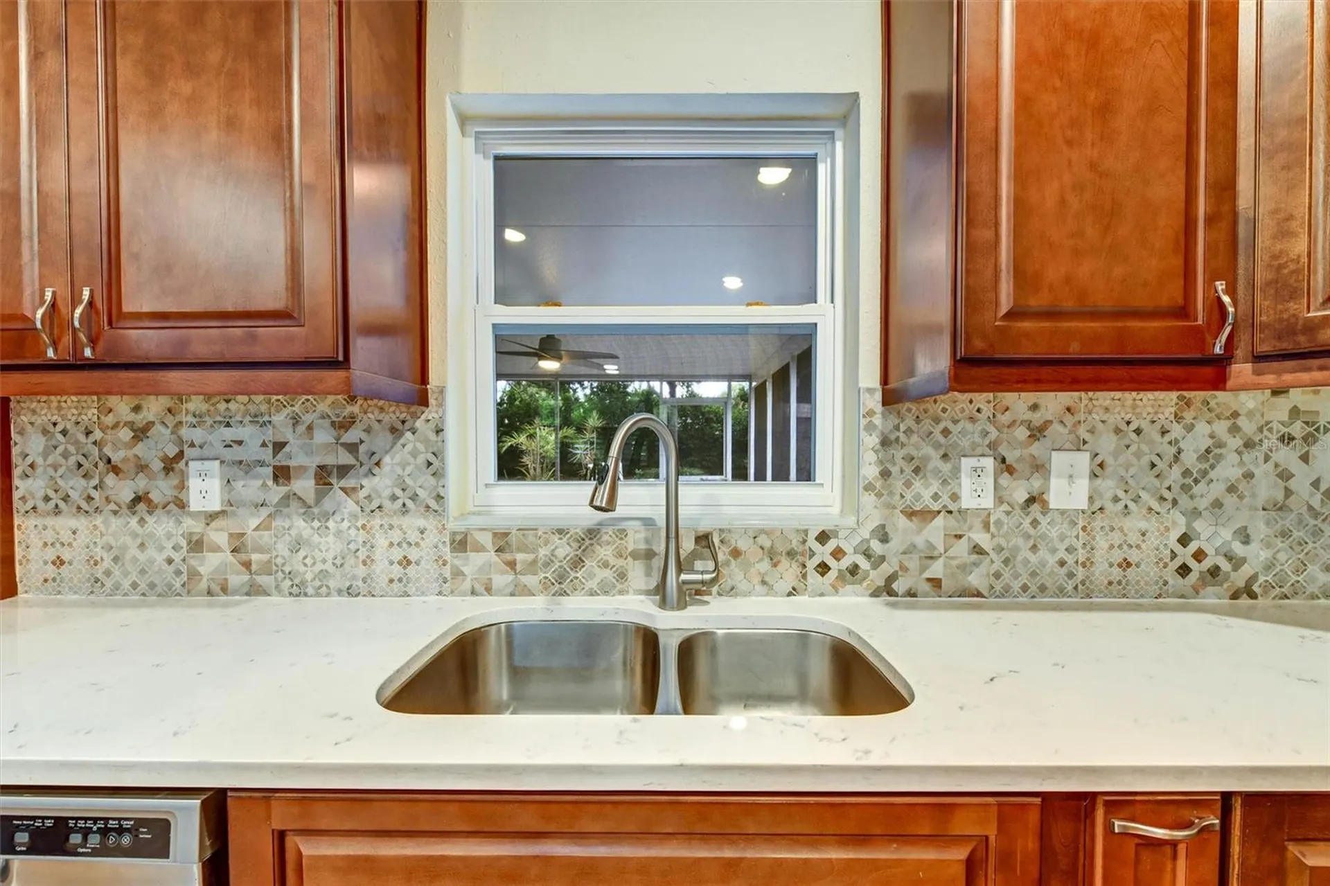 750 Wood Street Dunedin FL 34698