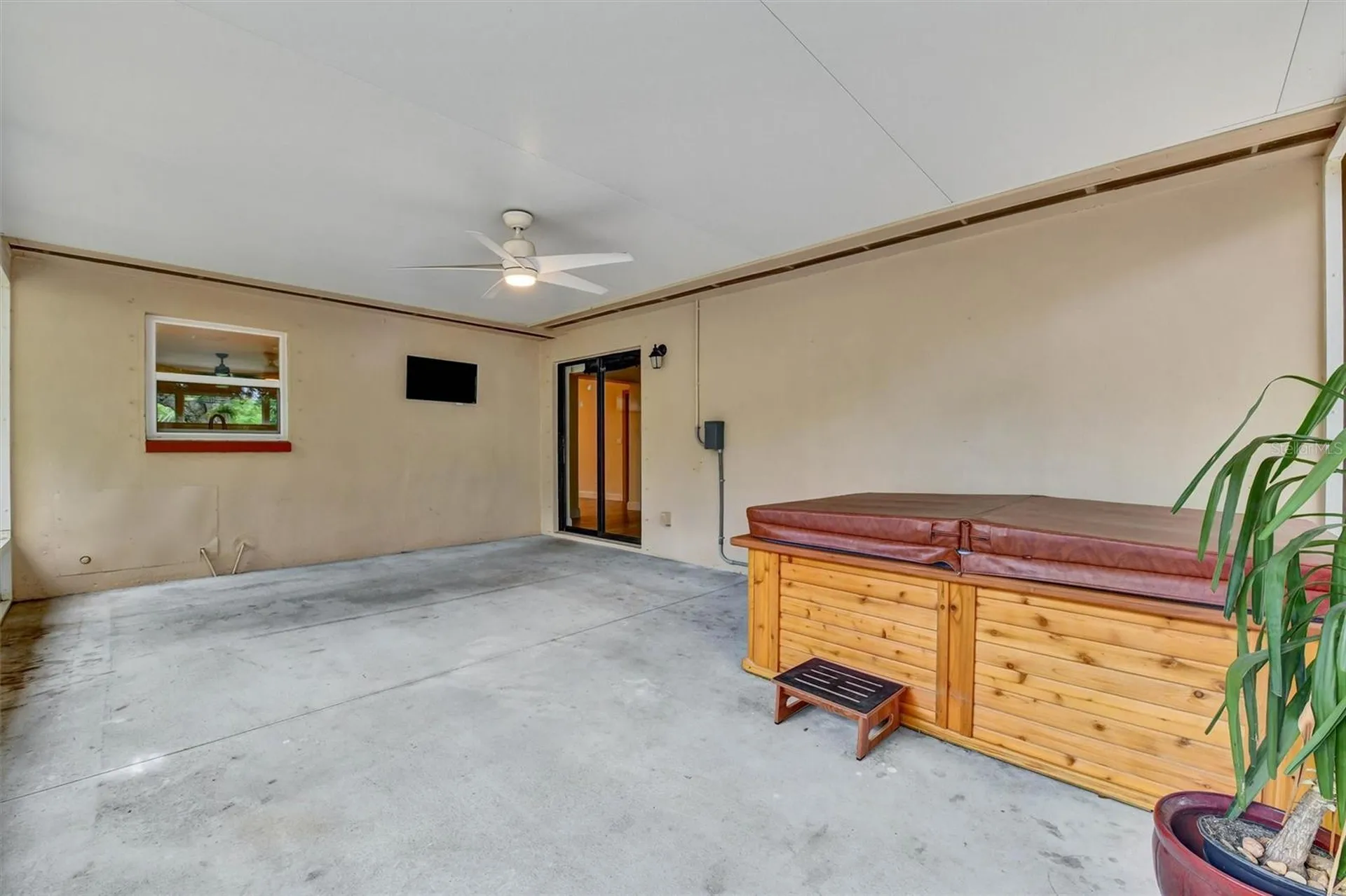 750 Wood Street Dunedin FL 34698
