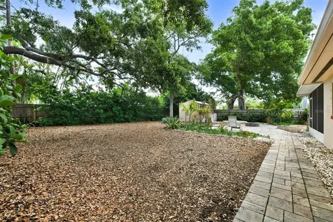 750 Wood Street Dunedin FL 34698