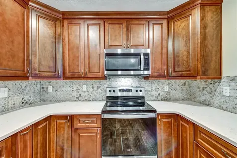 750 Wood Street Dunedin FL 34698