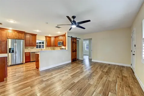 750 Wood Street Dunedin FL 34698
