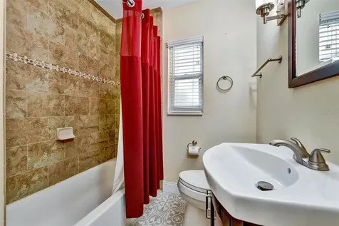 750 Wood Street Dunedin FL 34698