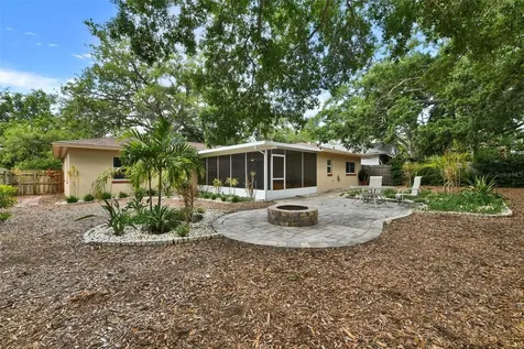 750 Wood Street Dunedin FL 34698